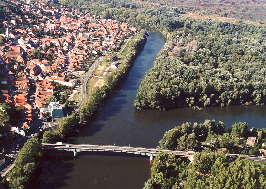Szemétszedő berendezés kerül a Tiszára Szemétszedő berendezés kerül a Tiszára