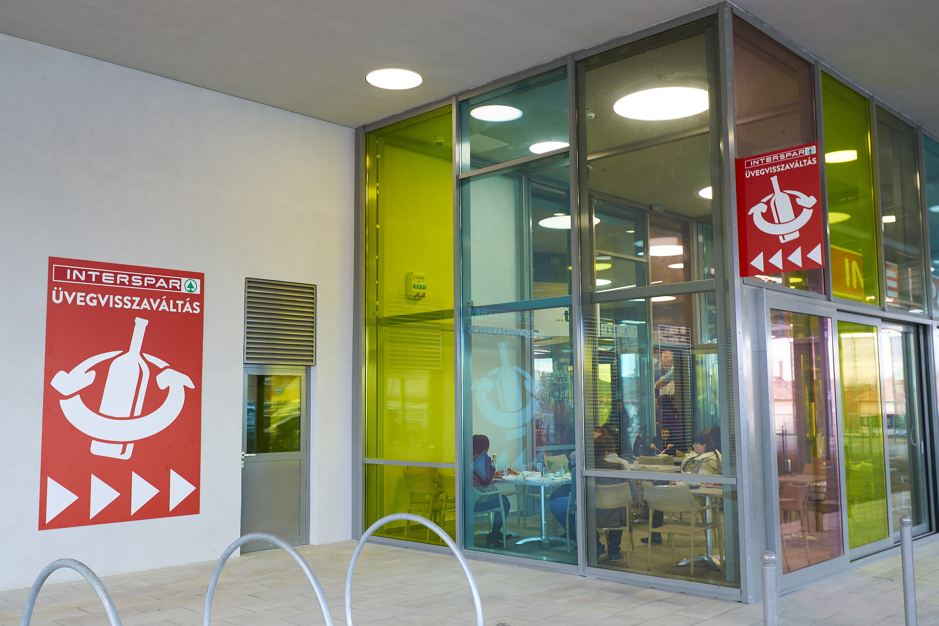 Térképes online keresővel segíti a szelektív hulladékgyűjtést a SPAR Térképes online keresővel segíti a szelektív hulladékgyűjtést a SPAR