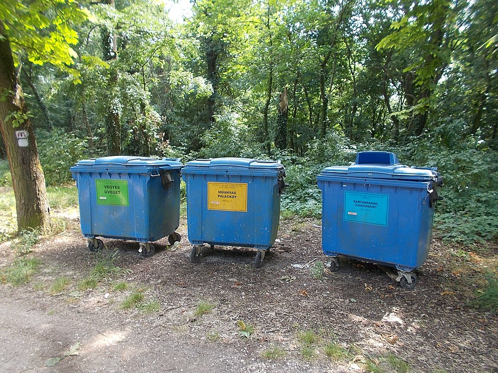Új szemétszállítási rendszer bevezetése kezdődött meg Tatán Új szemétszállítási rendszer bevezetése kezdődött meg Tatán
